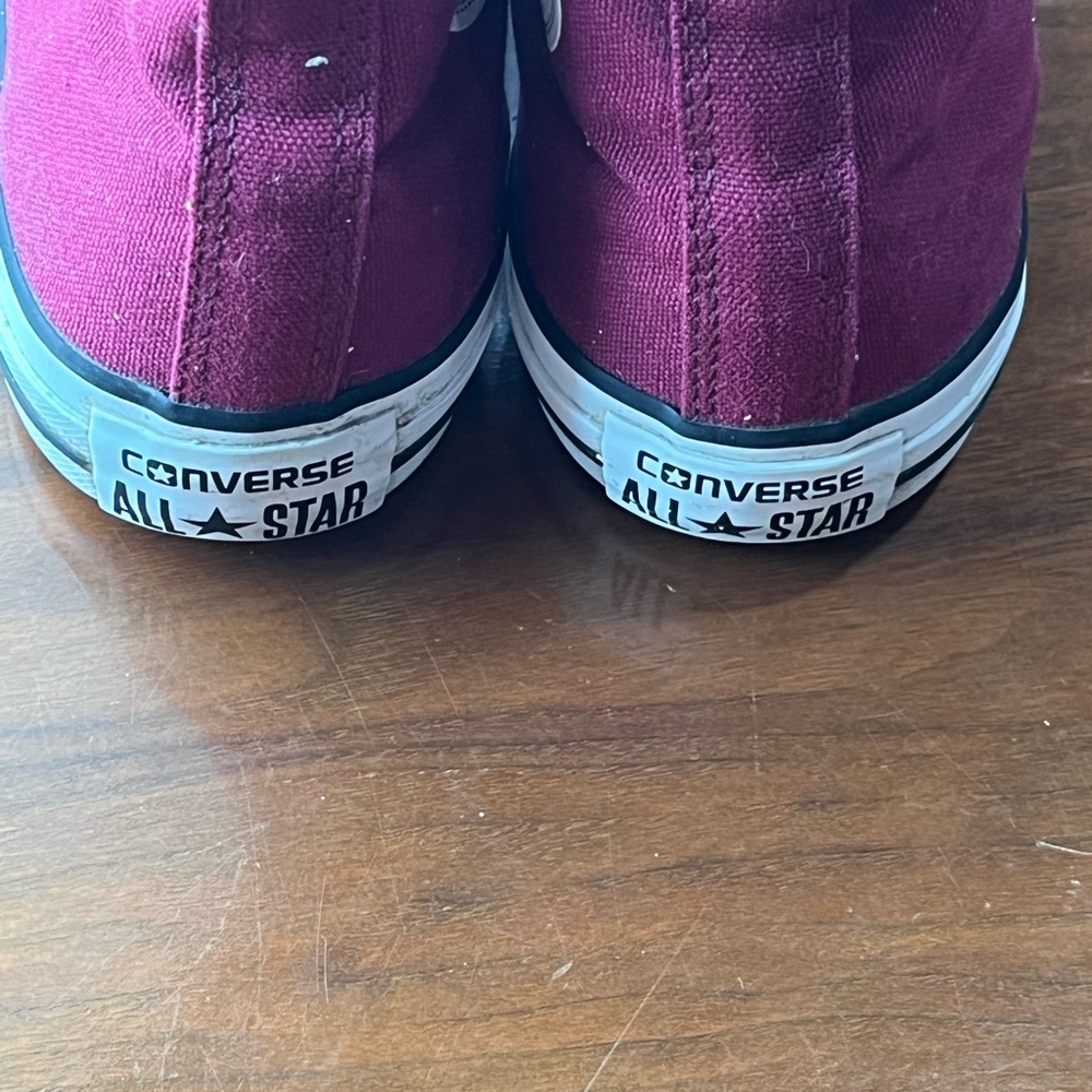 Converse Chuck Taylor High Tops - Picture 5 of 5